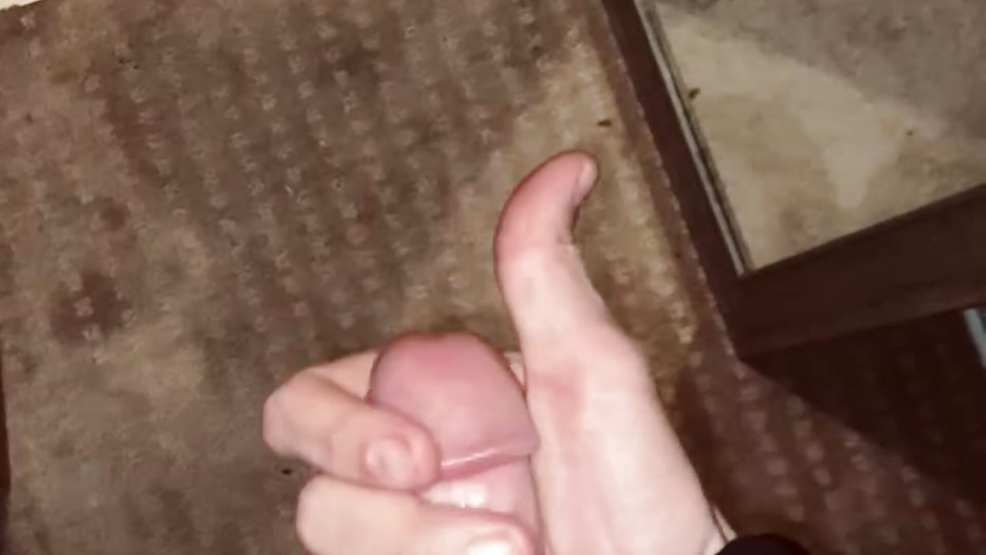 Relieving some stress HUGE cum shot!! – видео вебкам-модели TonyStarkEnt_