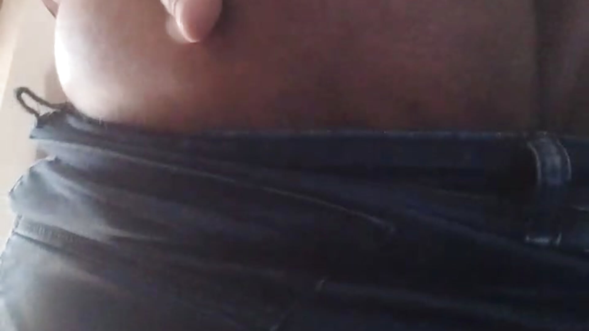 pvt show ass with sock(wire)