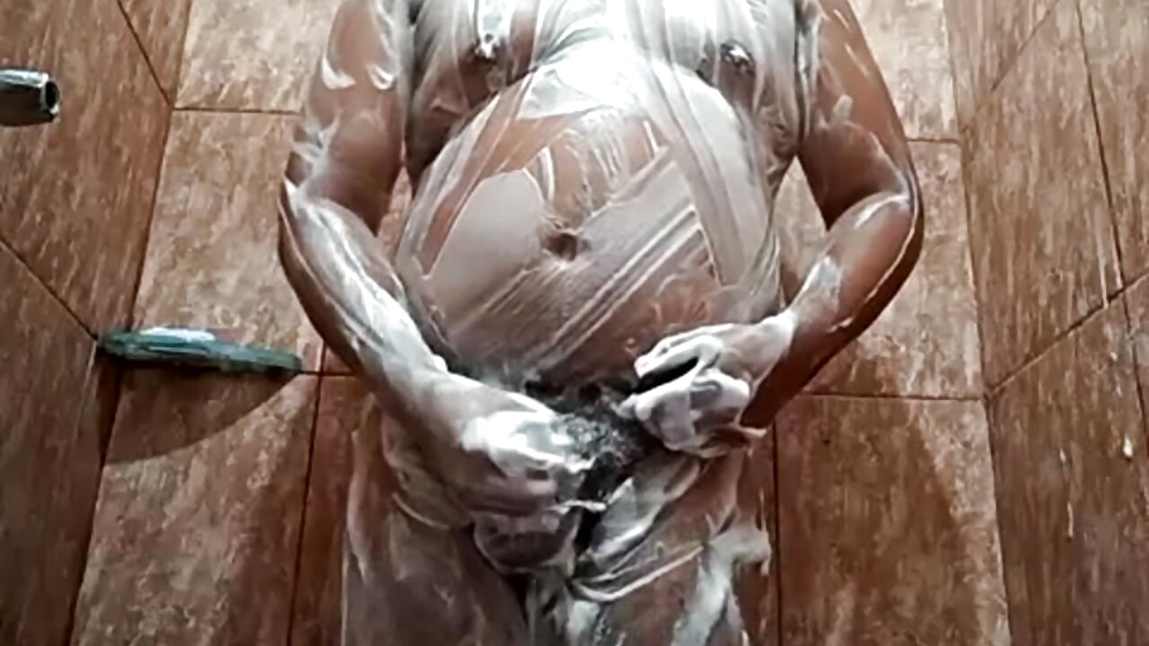 Show 15 de Jul - Ducha Erotica para mis Fans - video by andi_erotic cam model