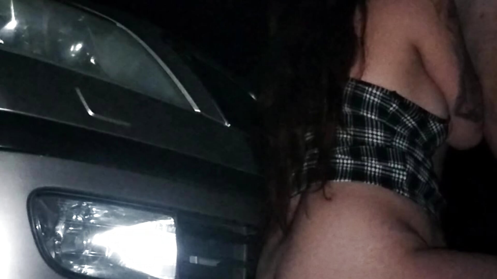 Blowjob outside (partner sextape) - video av AlexisGold420 cam-modell