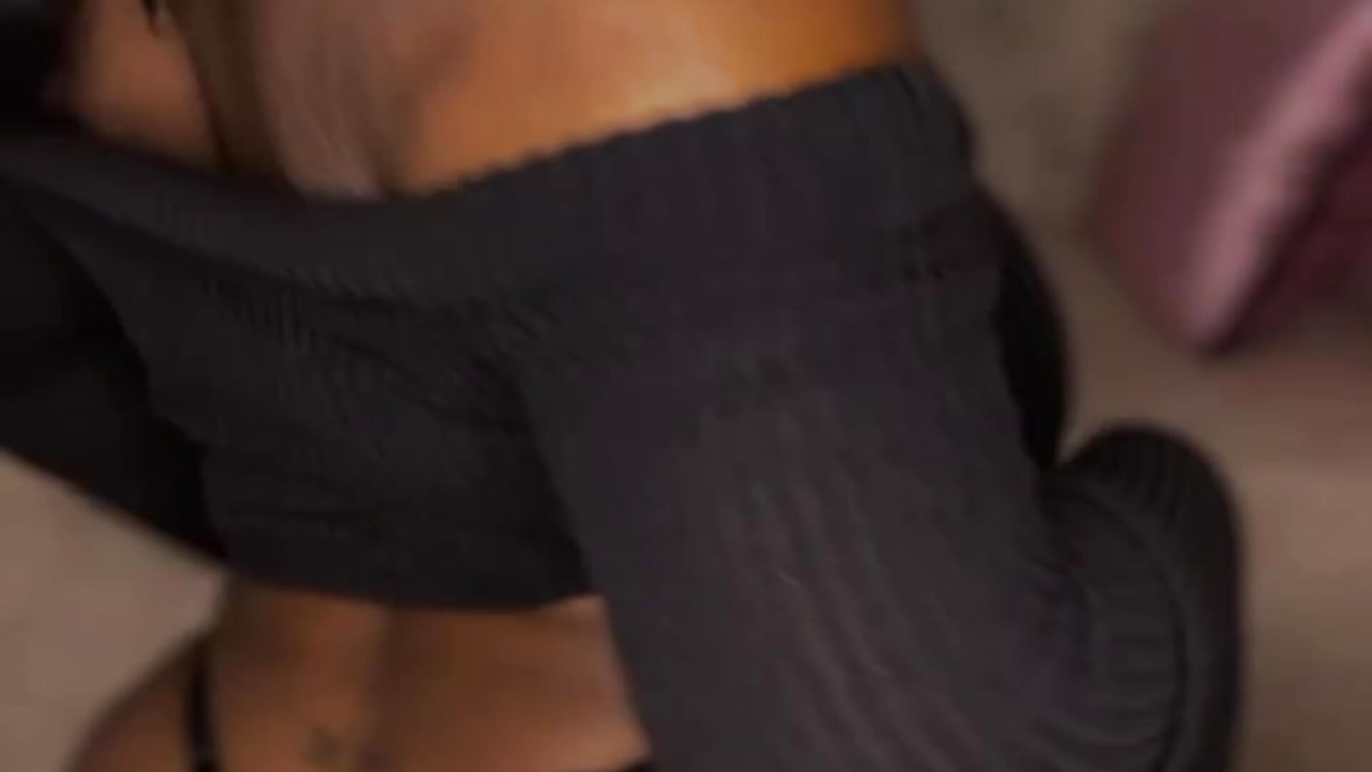 te gusta bailar ?♥ - video by CindyoMelons cam model