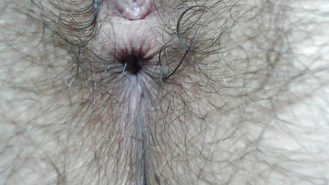 Asshole close up Abril - video by abril_love2 cam model