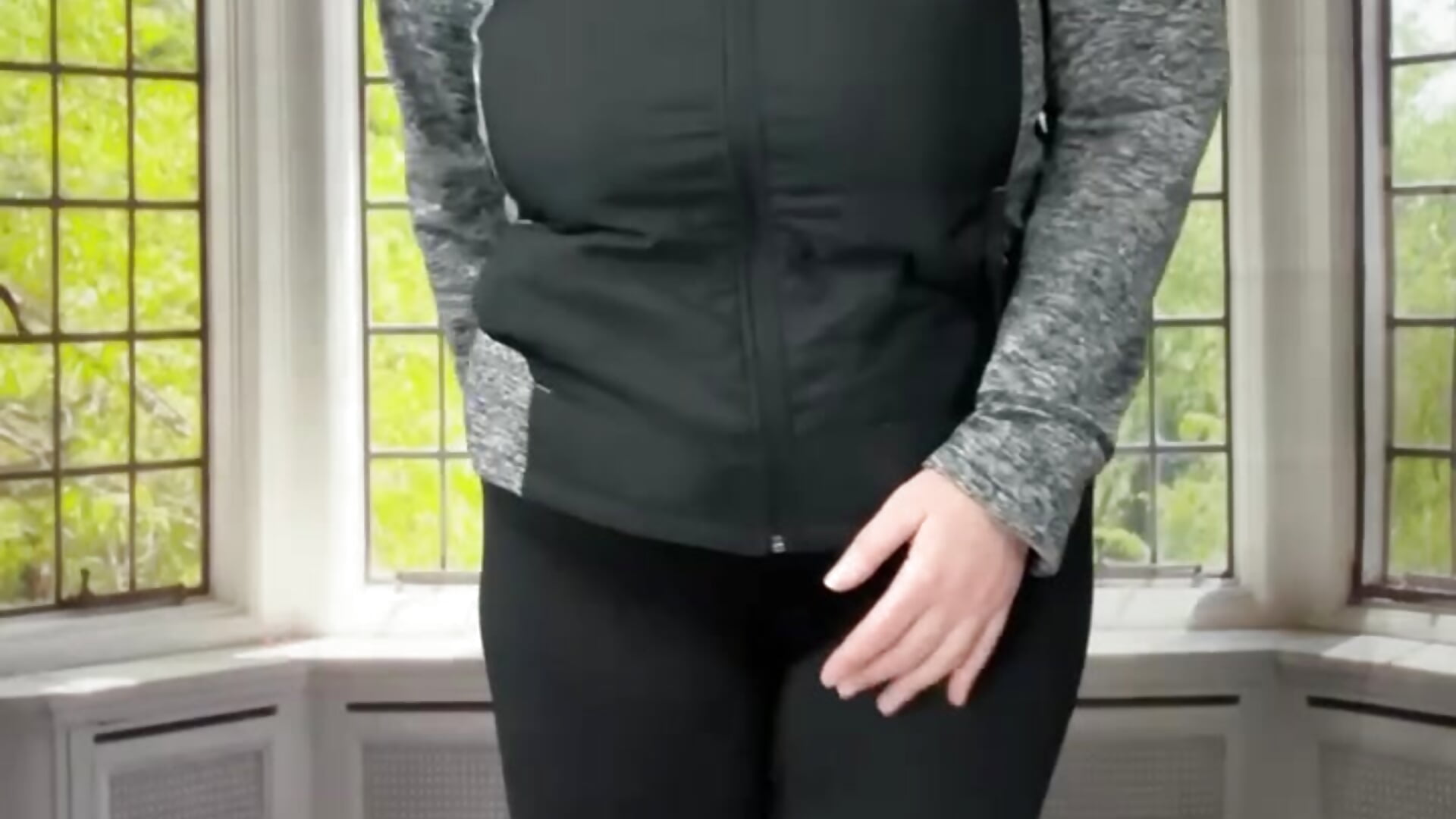 ppv: a little thong under my lycra leggings. See me totally naked at the end x - vidéo du modèle de showcams catherinecan69