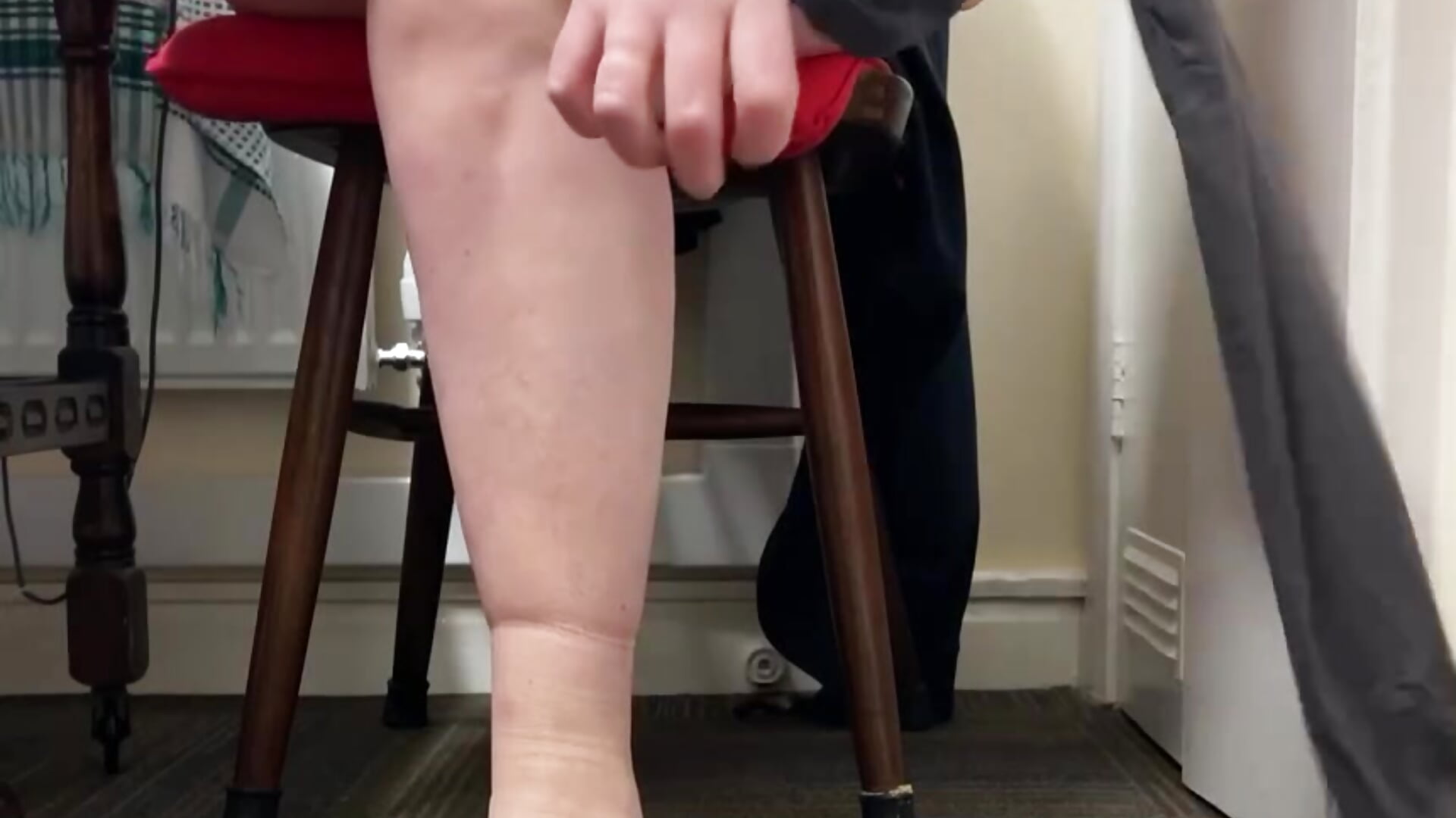 ppv: Layered tights and fishnets. Getting ready for a much needed catch up with some girl friends x - vidéo du modèle de showcams catherinecan69