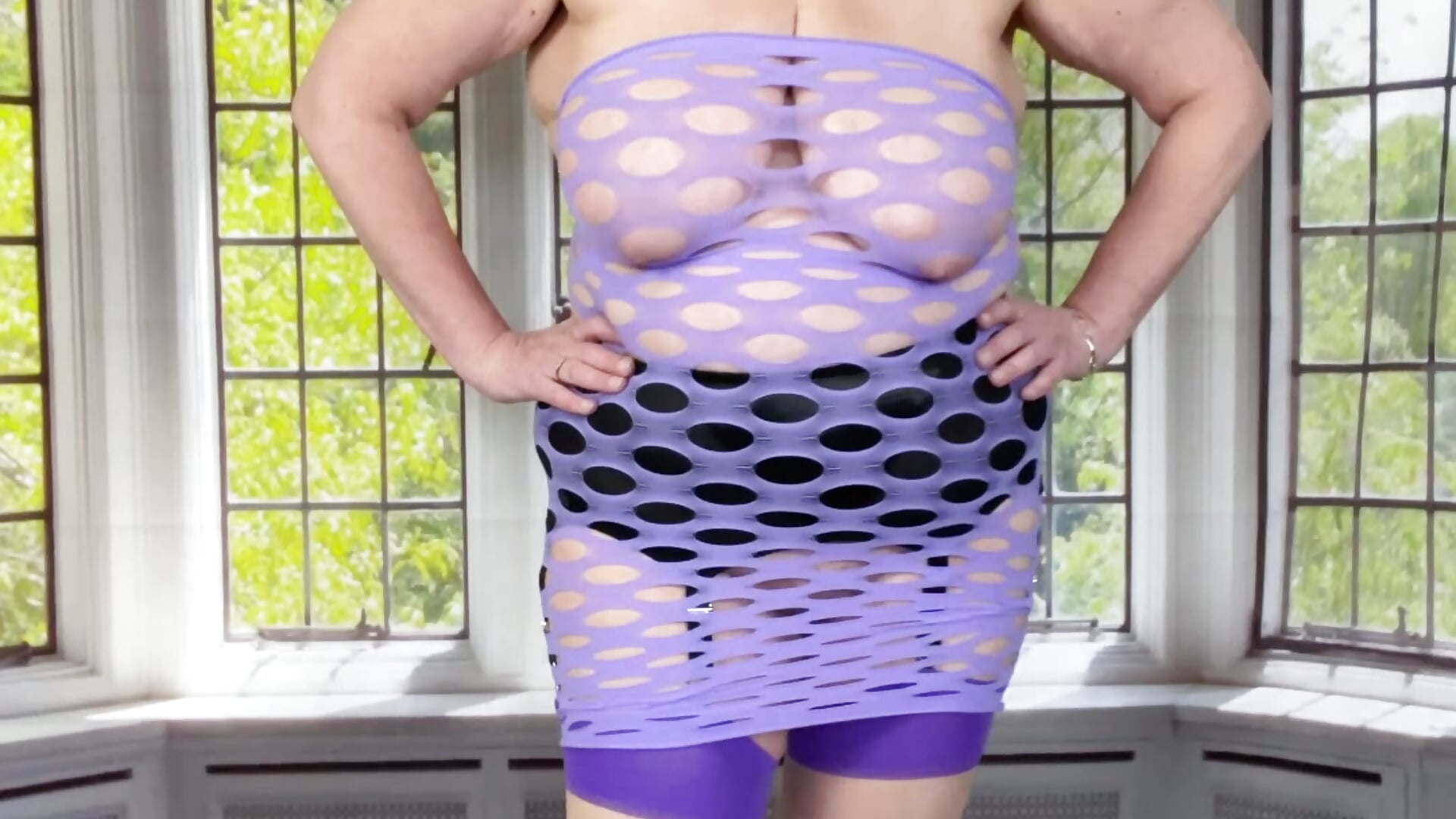 ppv: Nipple squeeze and finger fuck x - vidéo du modèle de showcams catherinecan69