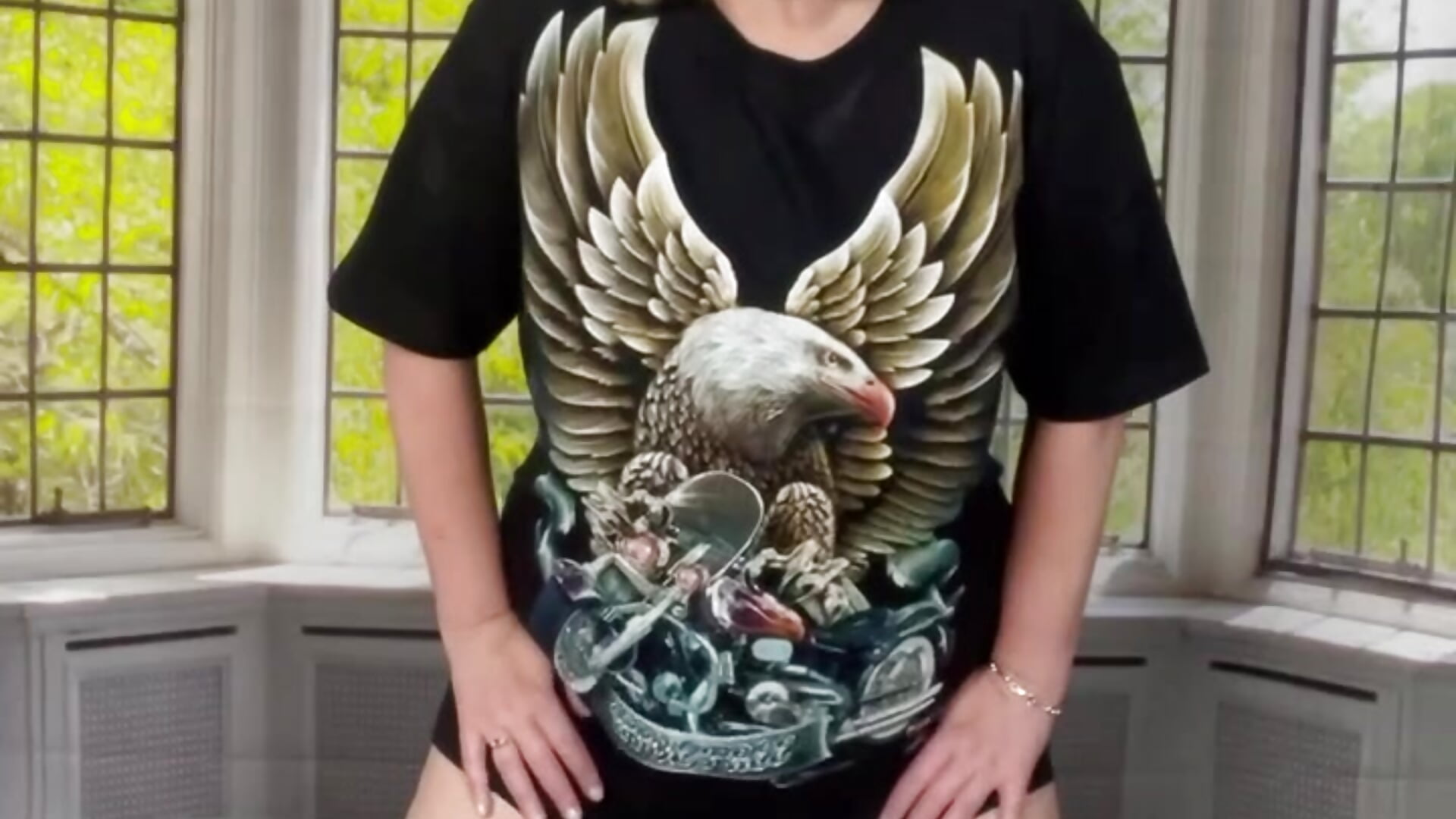 Free: ‪Goood Morning Everyone  ‬ - vidéo du modèle de showcams catherinecan69