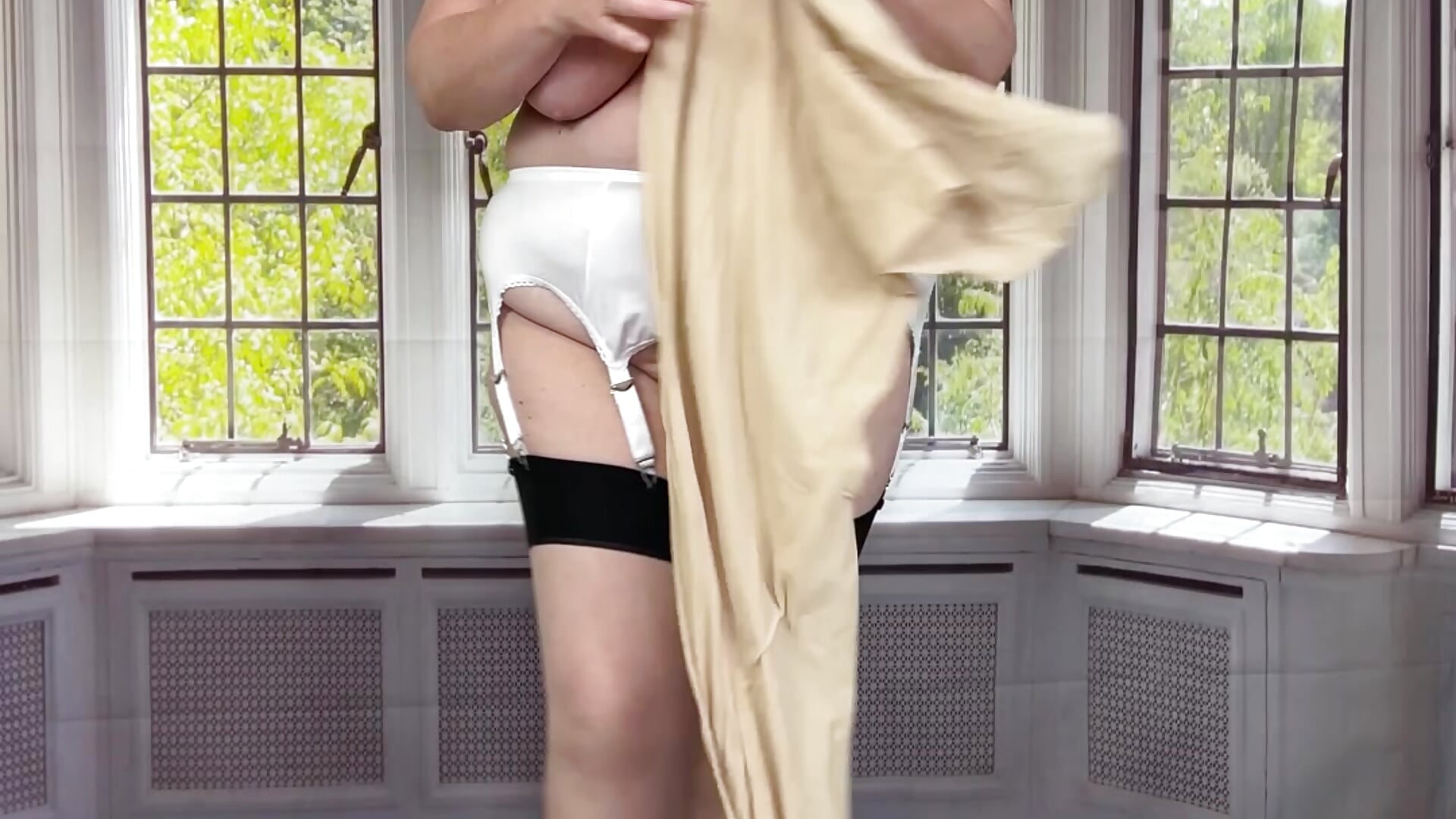 ppv: Covered from head to toes in my nylon pantyhose bag. It felt good - vidéo du modèle de showcams catherinecan69