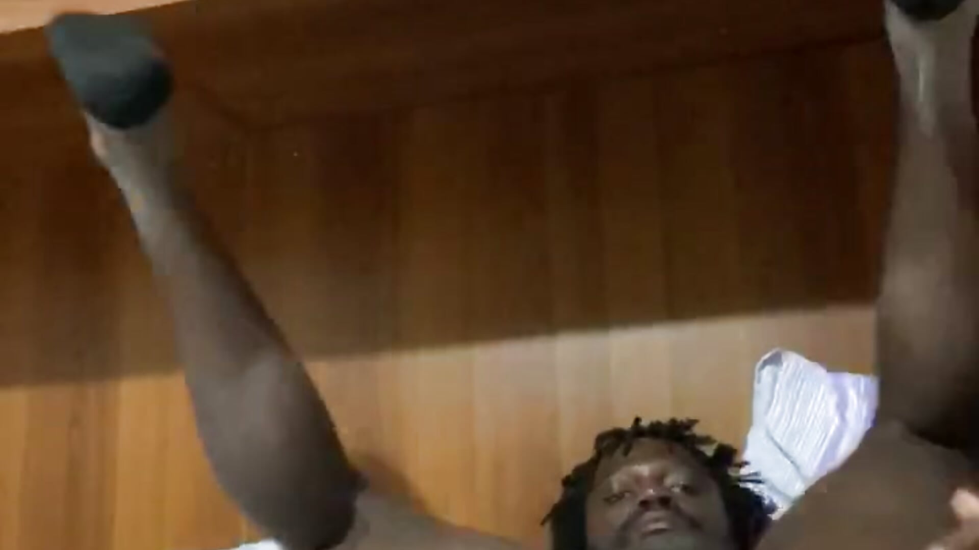 Shake my big ass — filmik Stanjojo1@xh, modela(-lki) na kamerkach