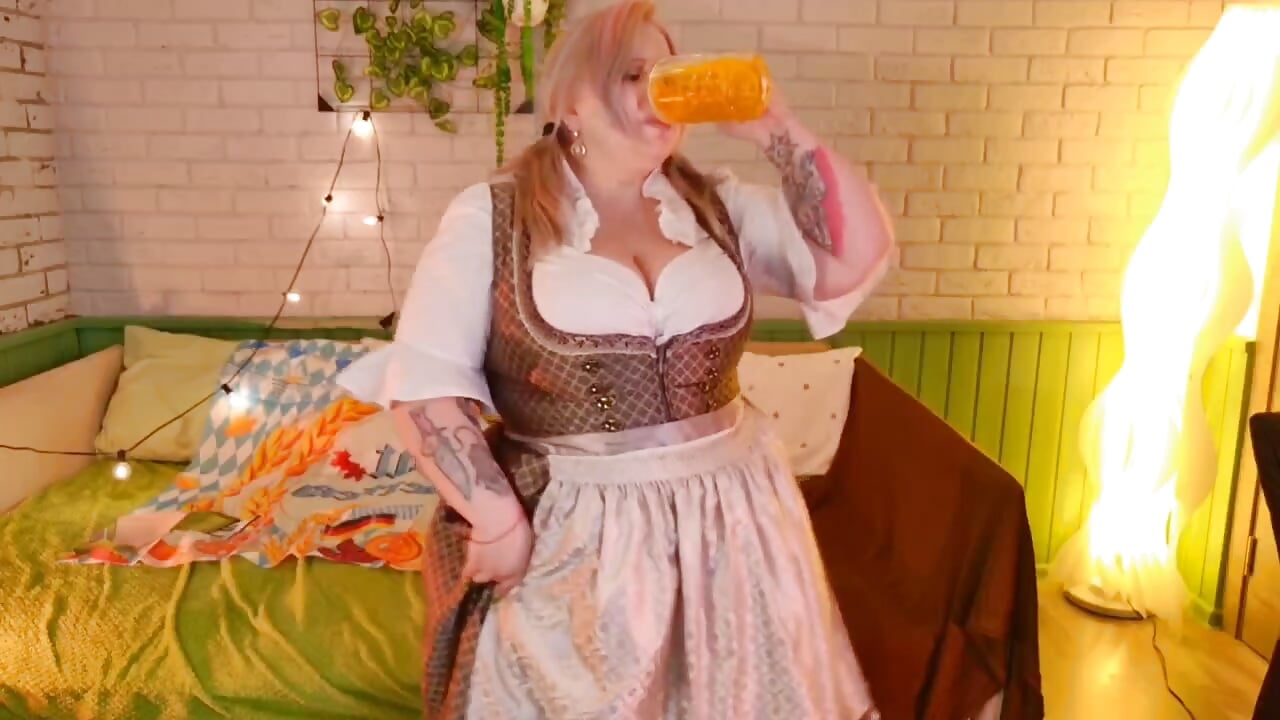 Octoberfest 2026~ - vidéo du modèle de showcams Yoki_Shizuko