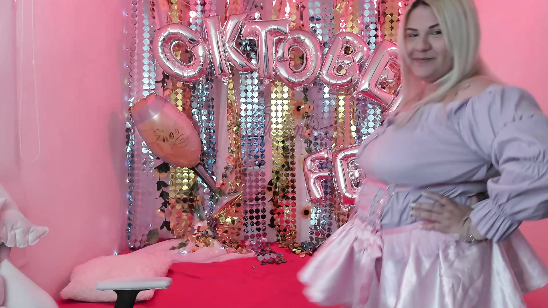 okto2023 — filmik sweetbambi23, modela(-lki) na kamerkach