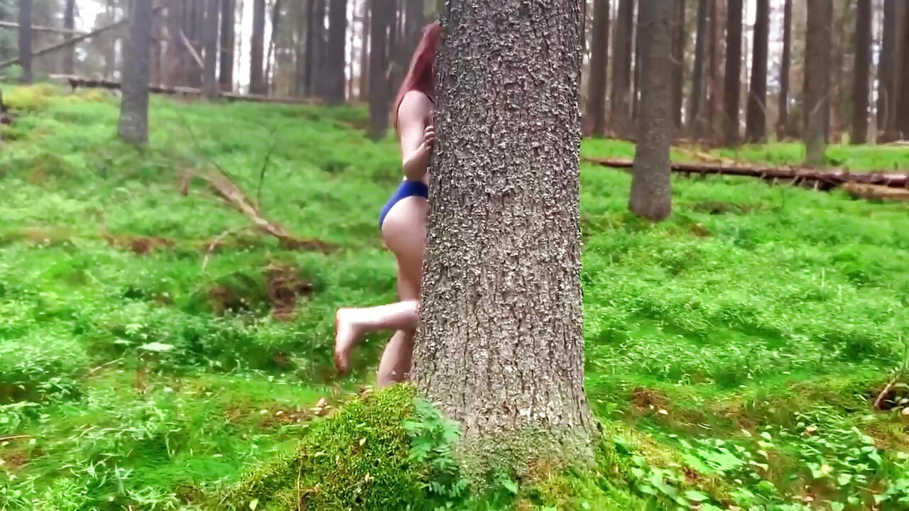 forest - video by LilianKroft cam model