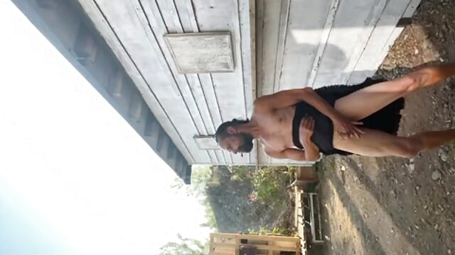 Outdoor Exhibitionist showing caught highAB74-DF11D8C403AF - video by Atlanta21 cam model