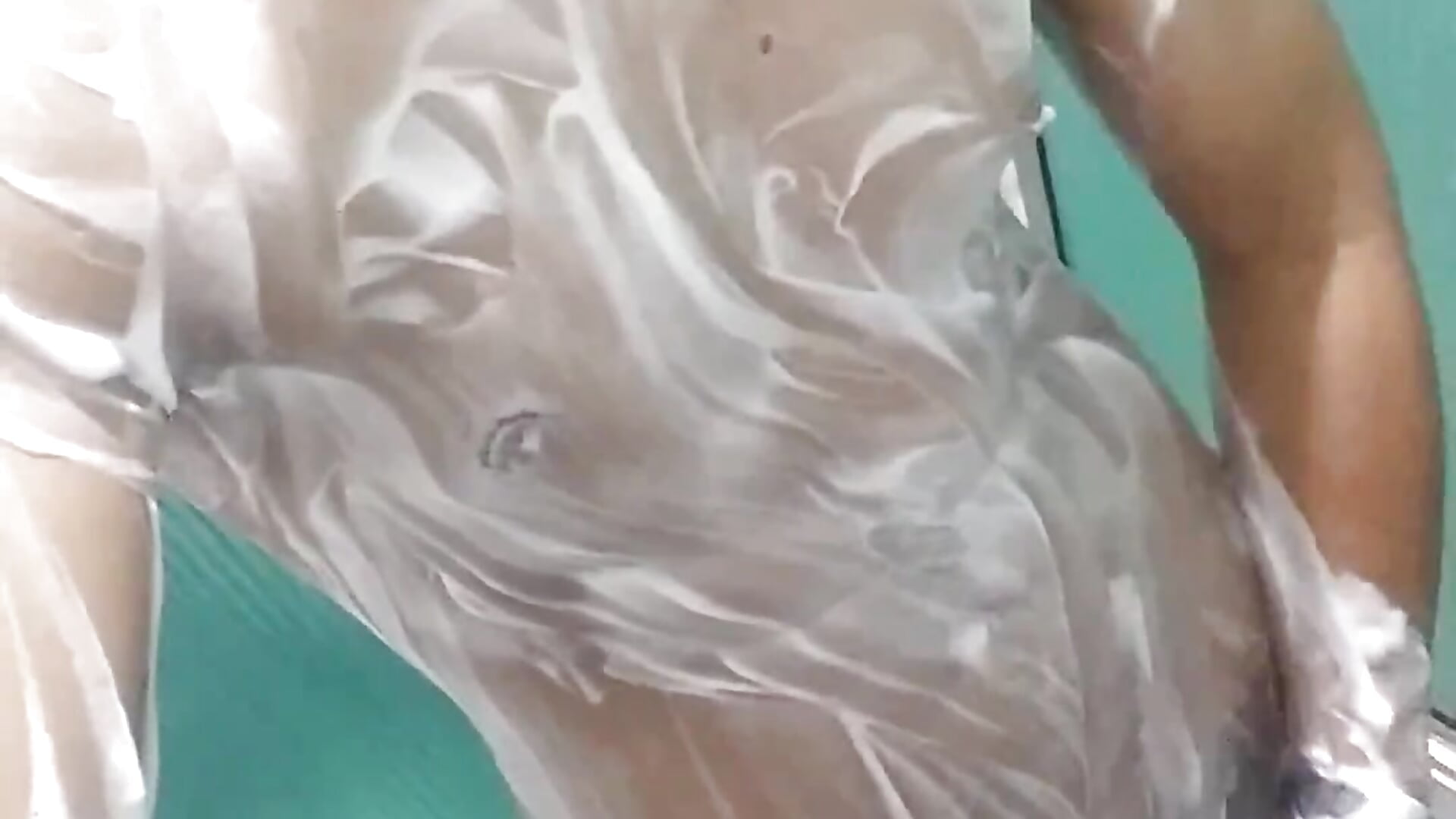 in the showers - video by starguy_28 cam model