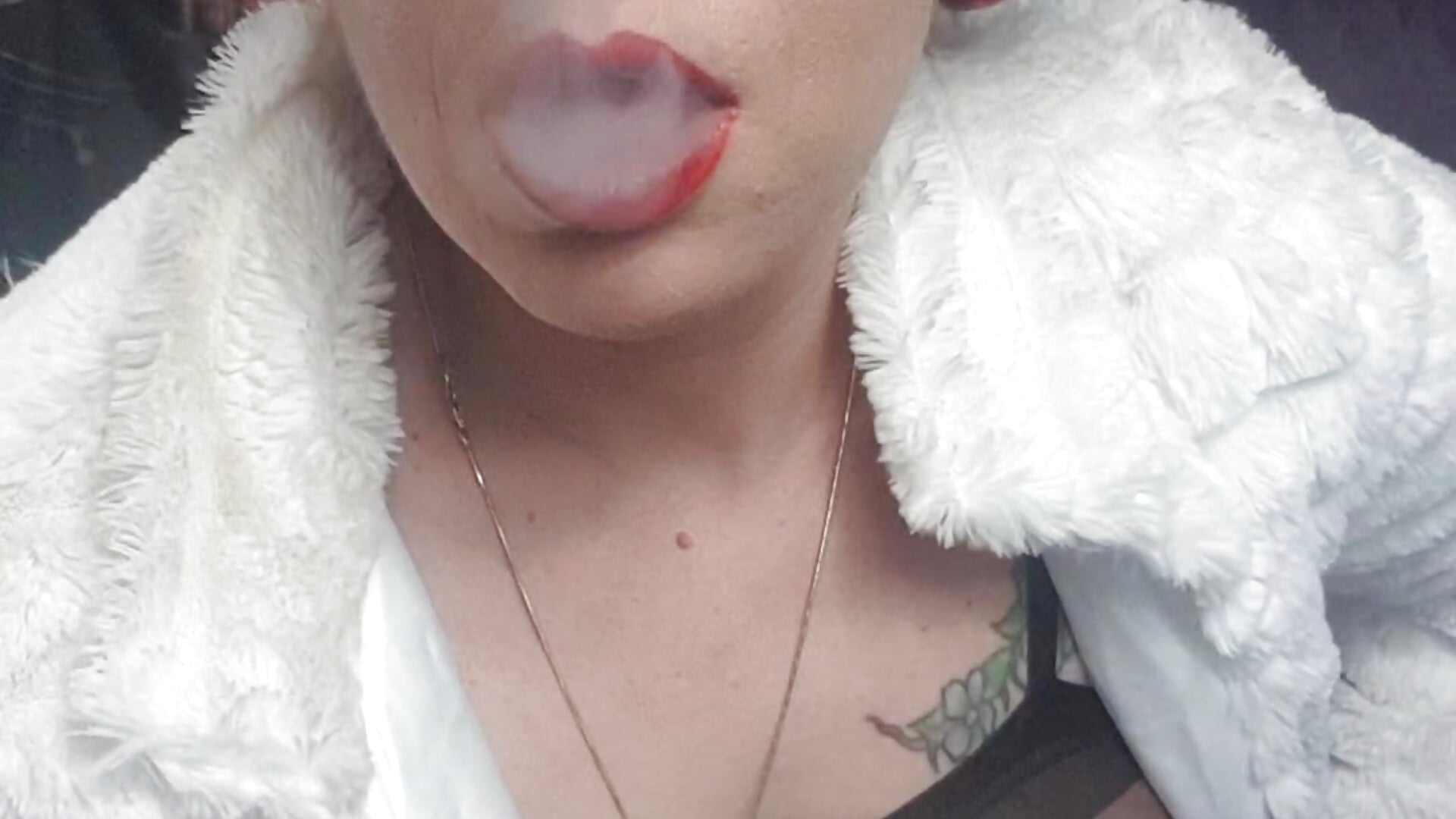 20250305_011249 - video erotic_dessire_ kameramallilta