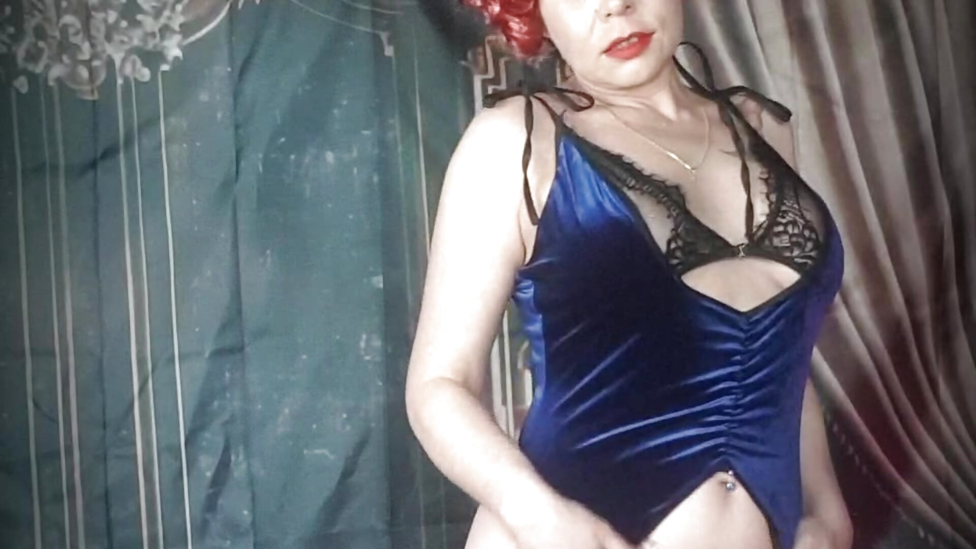 20250304_225814_1 - video erotic_dessire_ kameramallilta