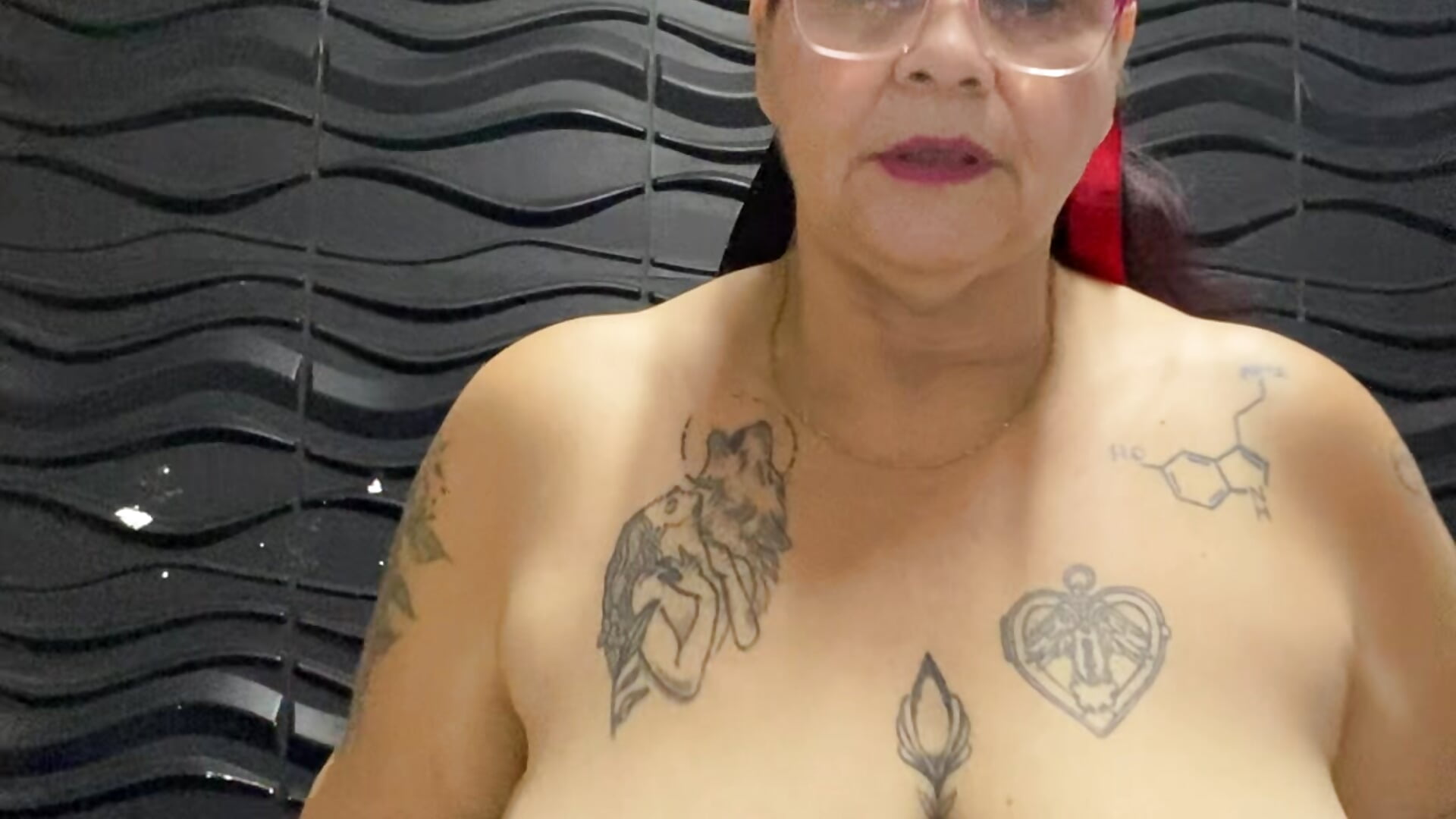 sexy naked - video by laura_riley cam model