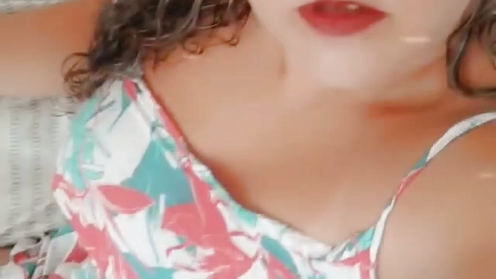 Welcome to my room , add me to favorites - vidéo du modèle de showcams camile_milf