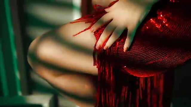 Make me yours - video by TenderLolla cam model