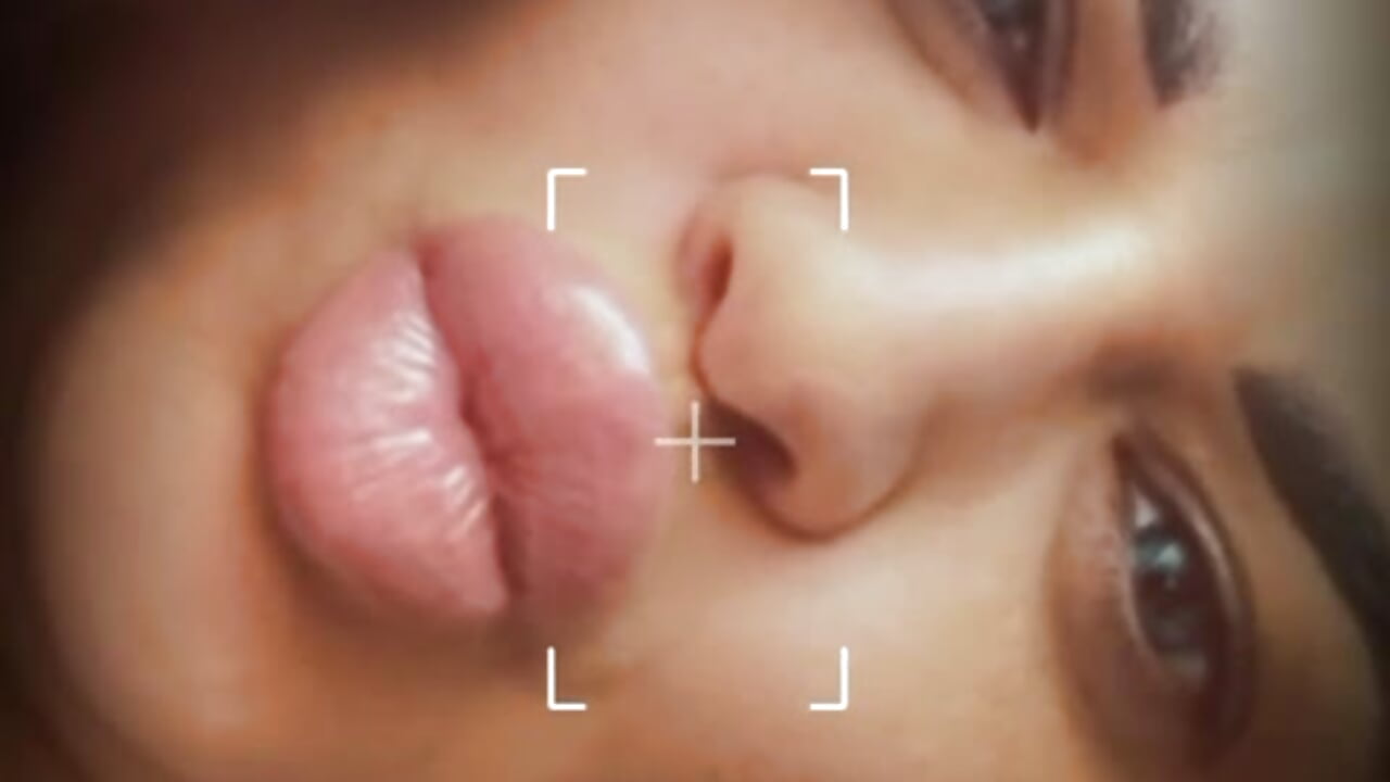 uff - video by littleRikka cam model