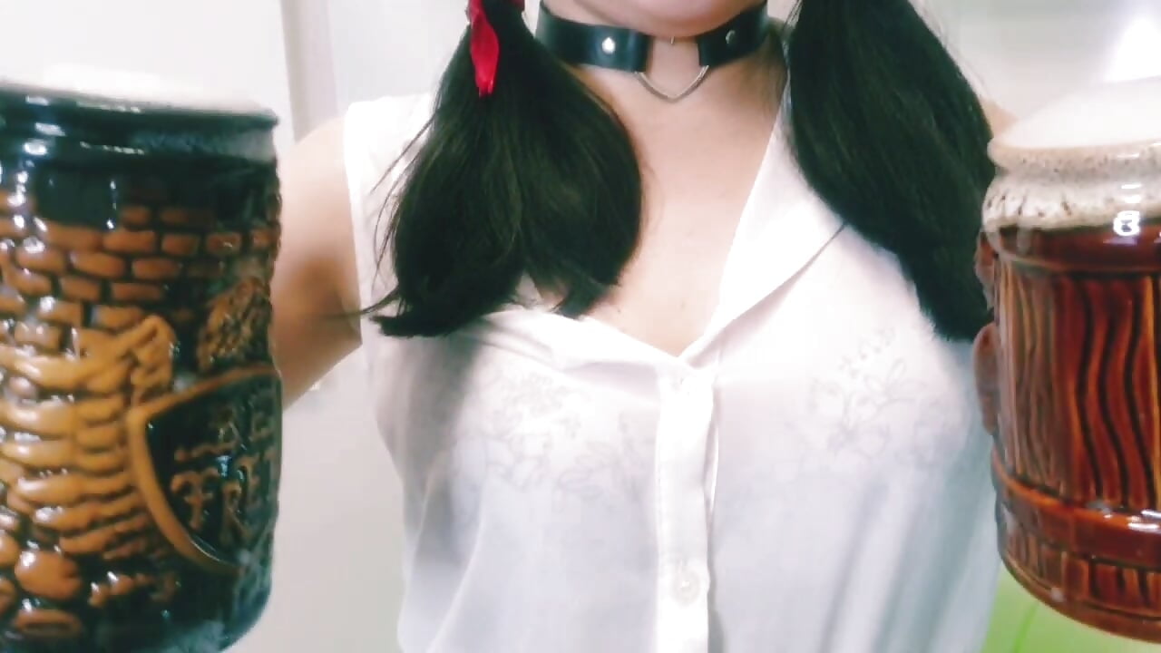 octoberfest - video by MartaBounty cam model