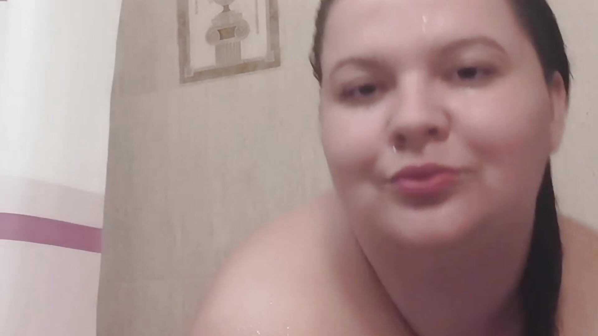 Spy me while I'm in the shower - відео від вебкаммоделі KateLuno