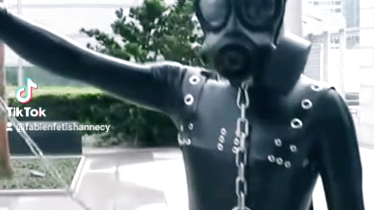 2021-10-05-034435817 - video di Alan38XXX modella di cam