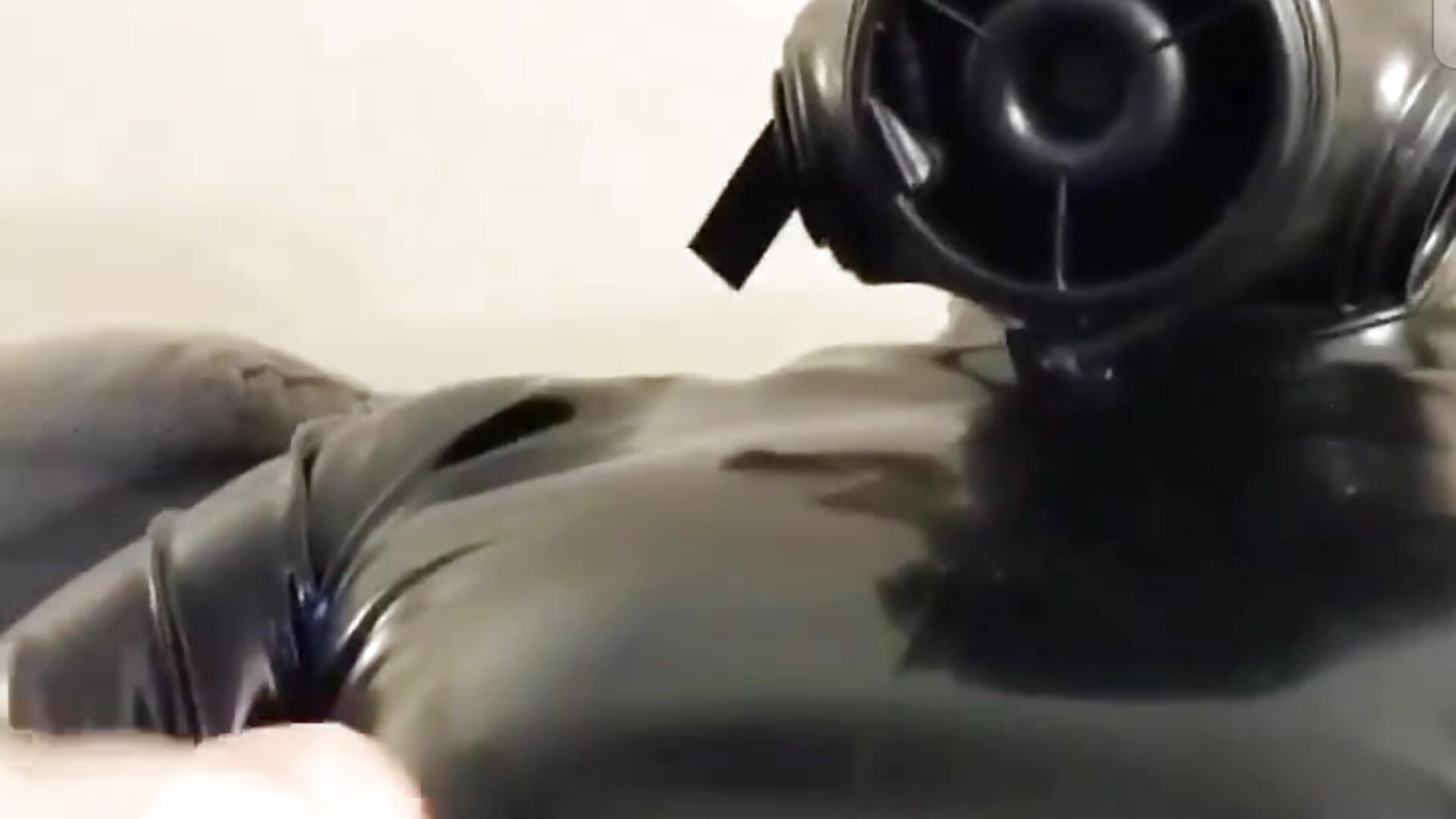 VID_20210819220227 - video di Alan38XXX modella di cam