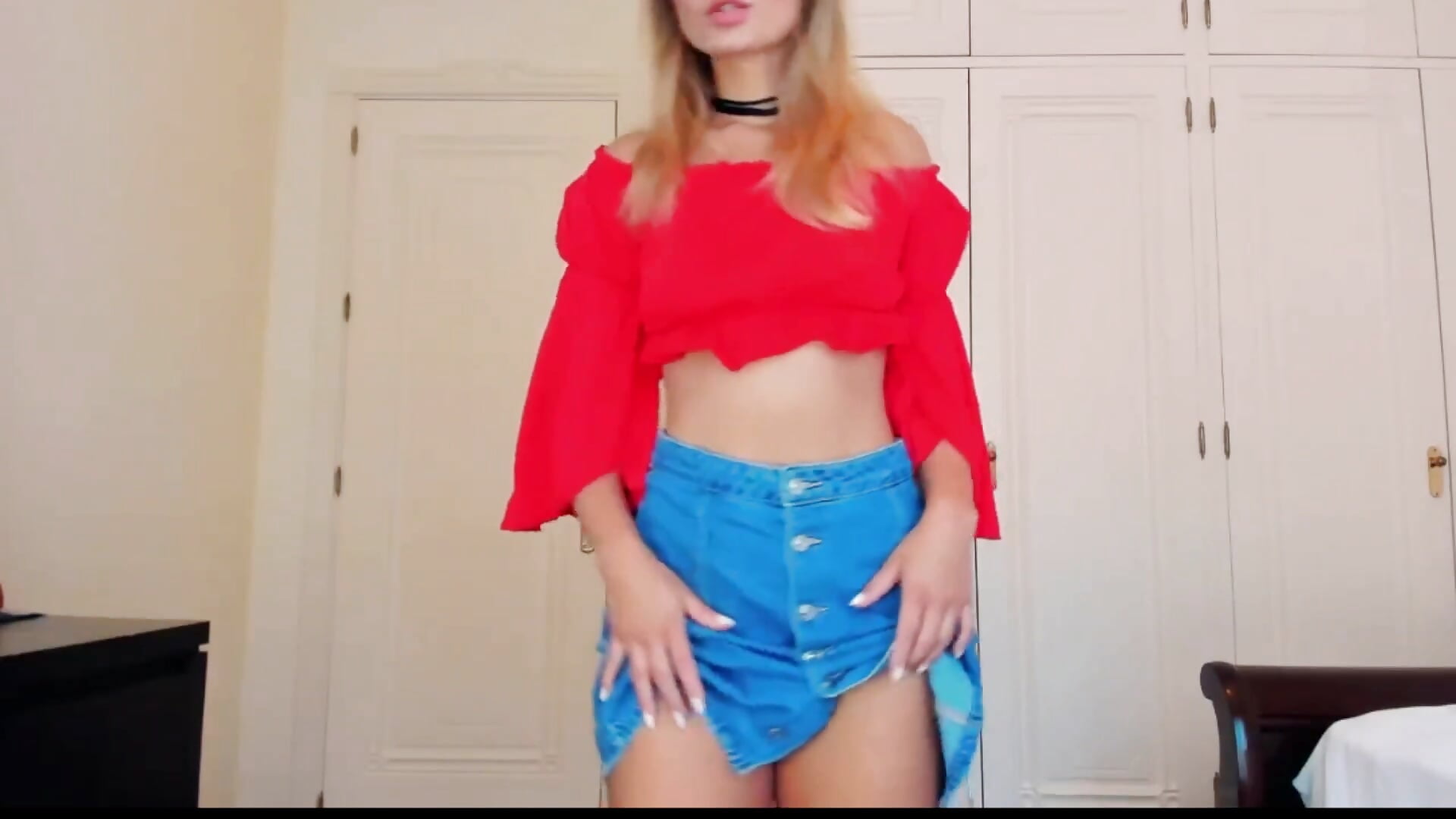 2024-07-03 10-55-08 - فيديو من new_dee موديل الكام