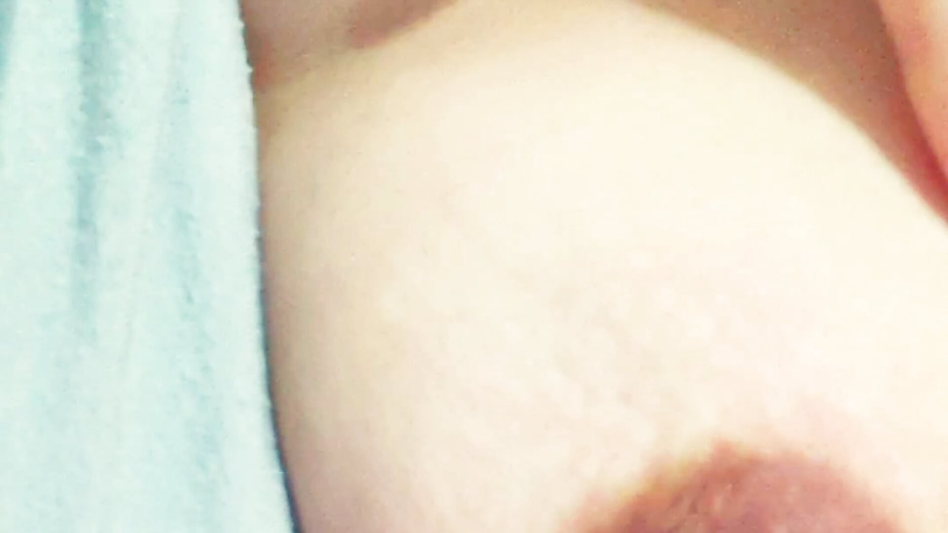 This is how I like my nipples to be played with - video by RubyLuxx cam model
