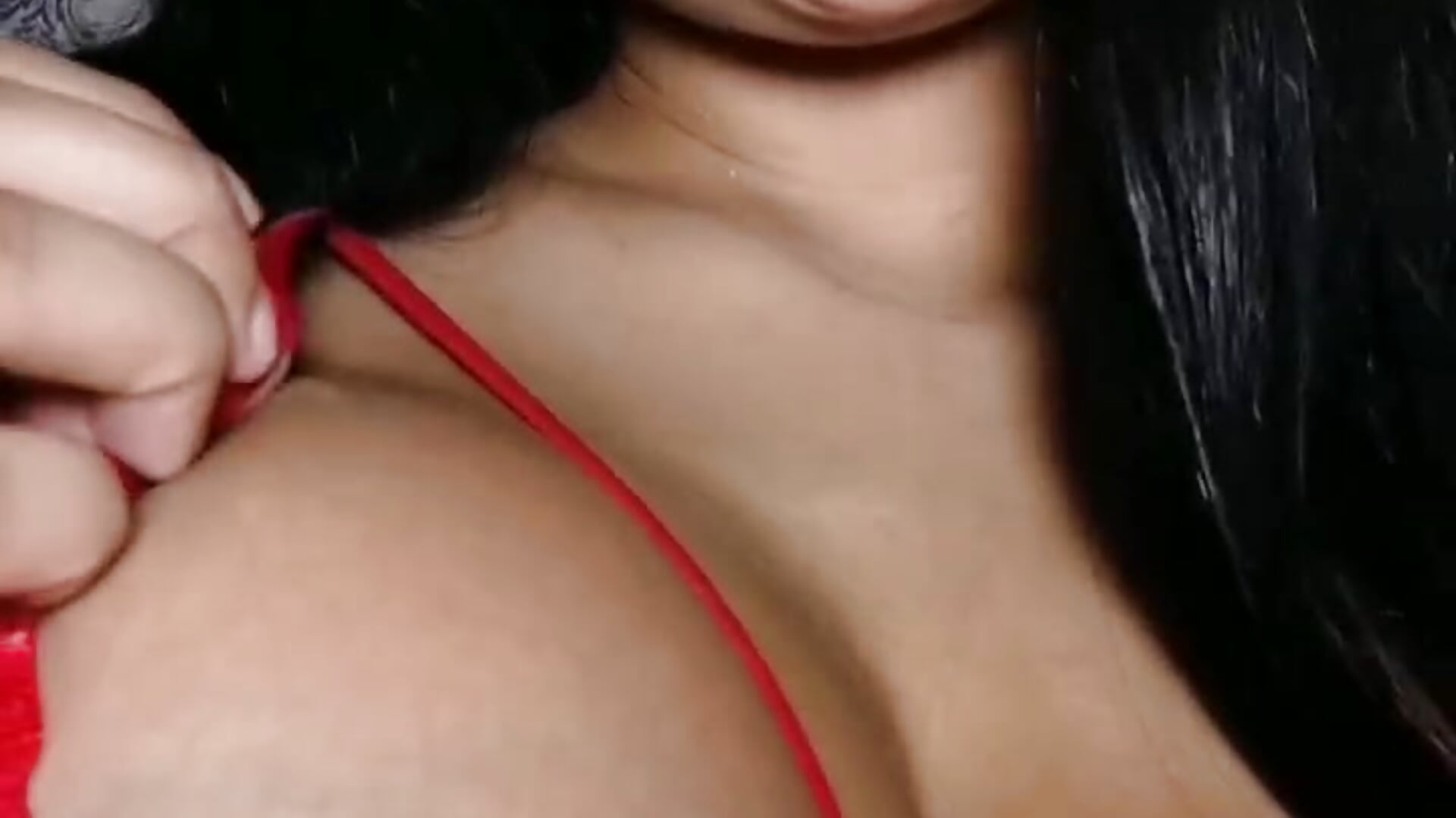 VID_40651016_134850_012 - video by SaharQamar cam model