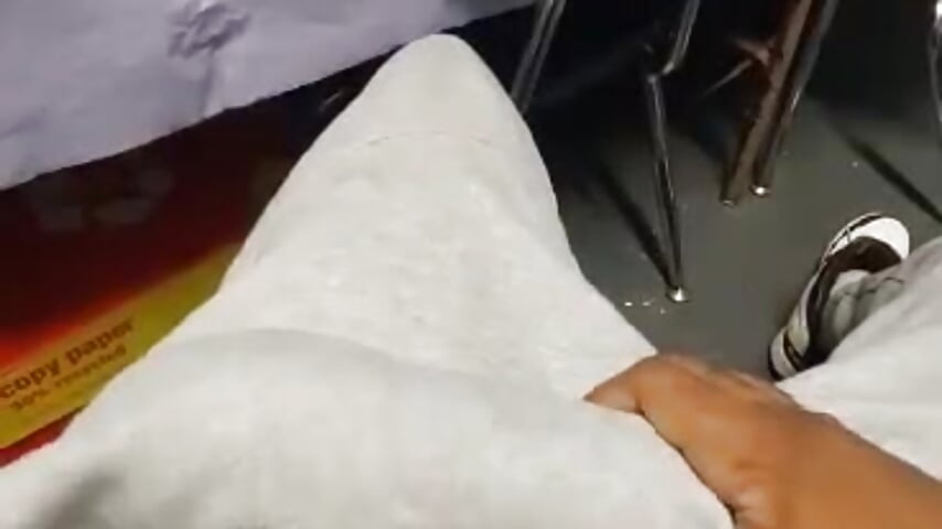 Vid Shorts (jus chilling)