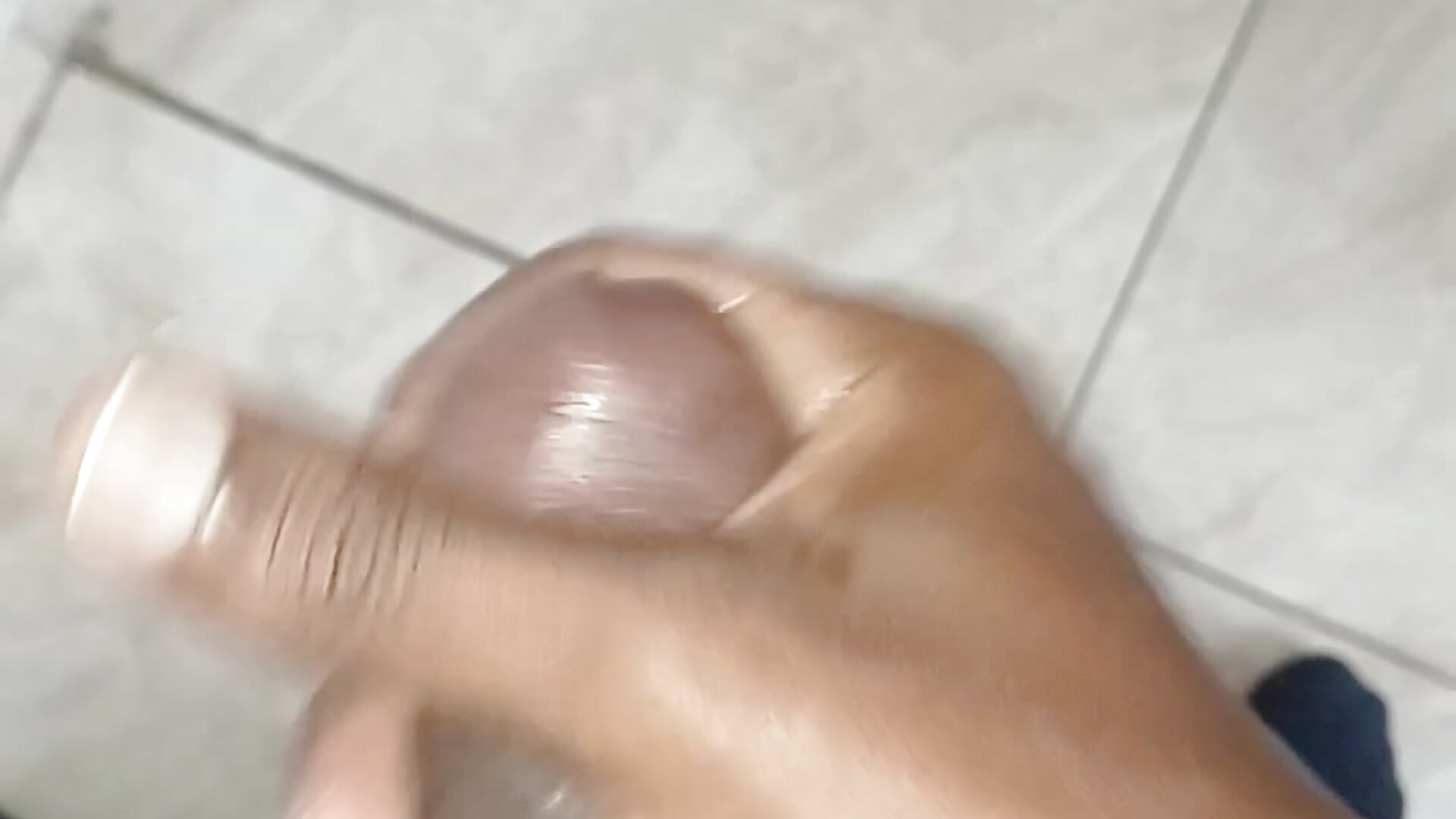 7 🔥  Tokens  for  my  latest  morning Cum 🍆💦   , check my videos 🎉 - Vídeo de Rural3, modelo de vídeos