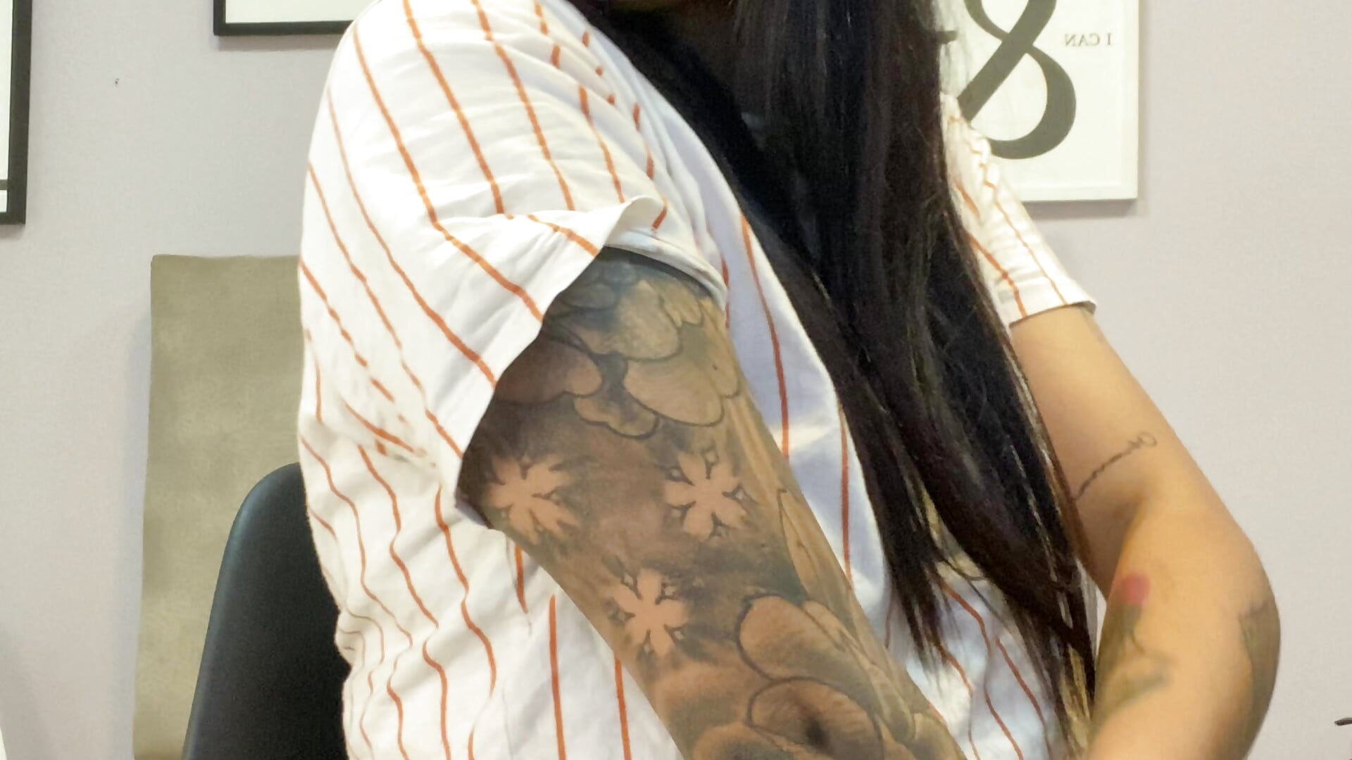 IMG_5708.MOV - video by valevicious cam model