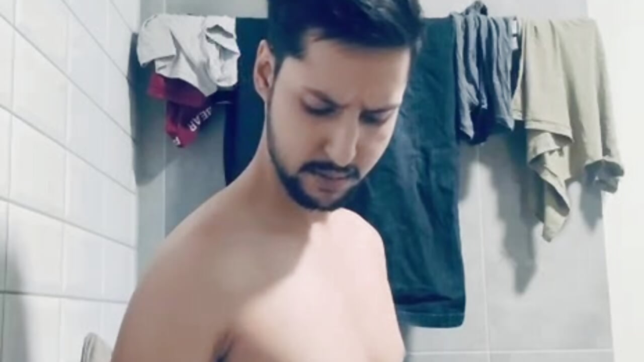 WhatsApp Video 2025-11-25 at 10,23,18 PM - video by dhruv9413 cam model