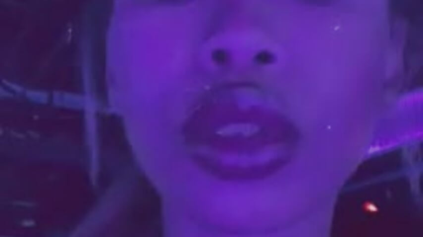 Kiss kiss - video by nikkiibabby cam model