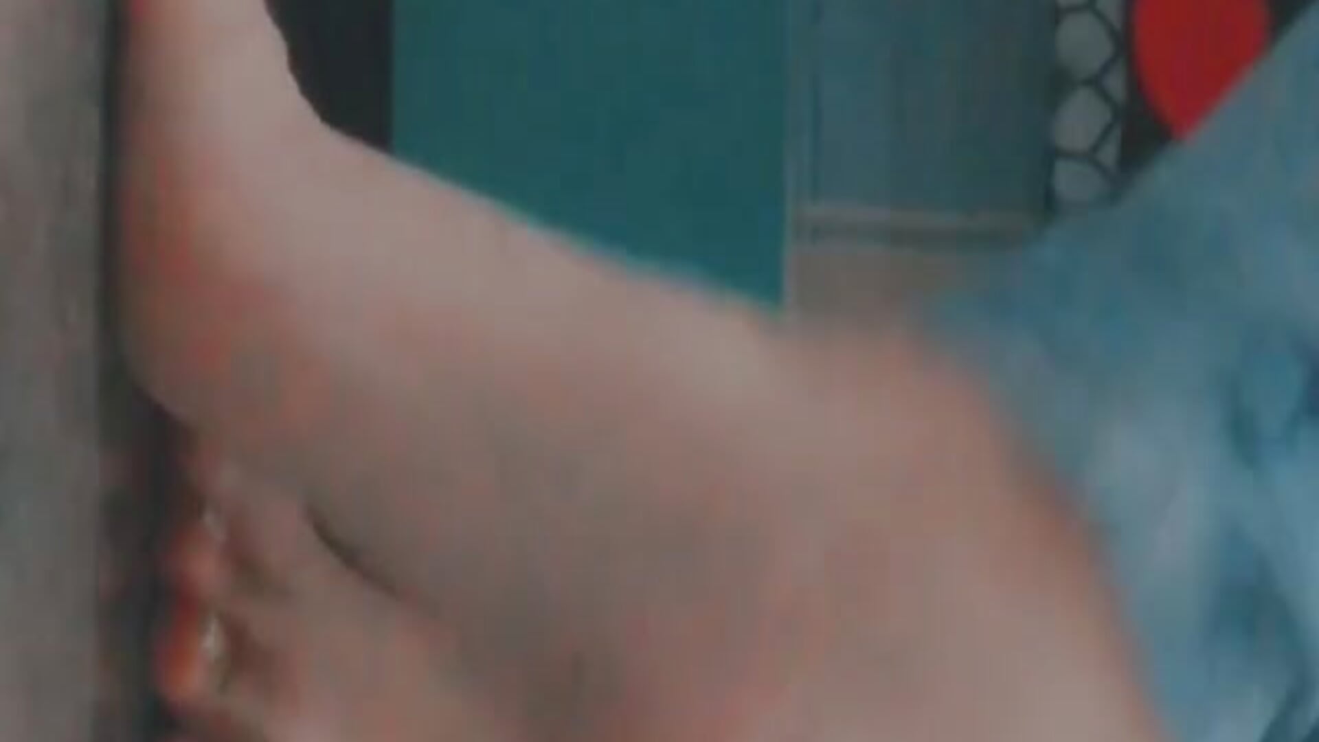 Feeet❤️ - video od modelky/modela Best_DollSM