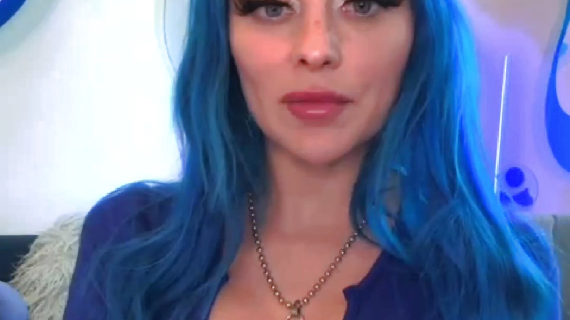 Jewels Blu - video by VR_PORNSTAR_SHOW