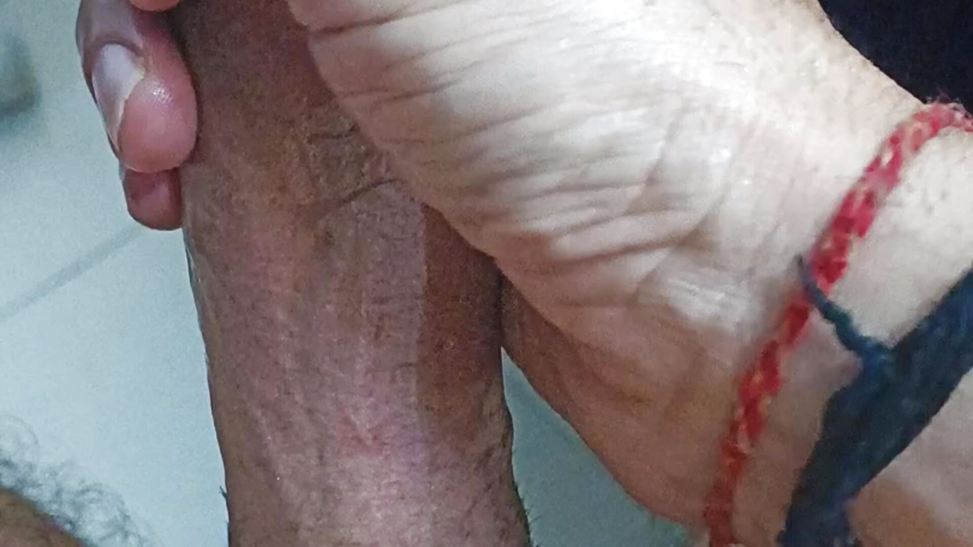 HANDJOB OF BEAUTYFUL DICK - video by nielbhai88 cam model