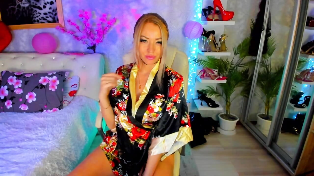 sacura07 - video by FlowerofLove cam model