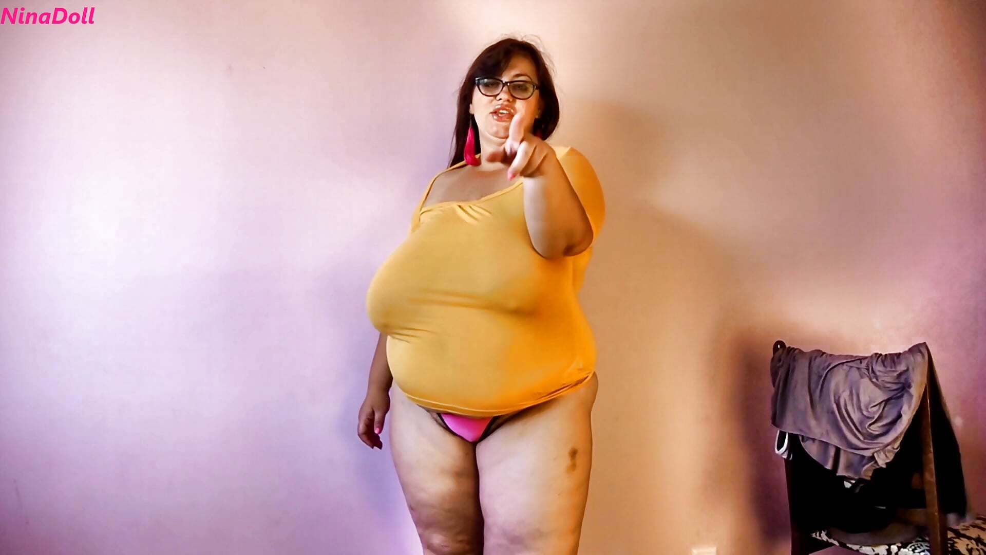 tease u wearing different shirts JOI - video by NinaDollBBW cam model