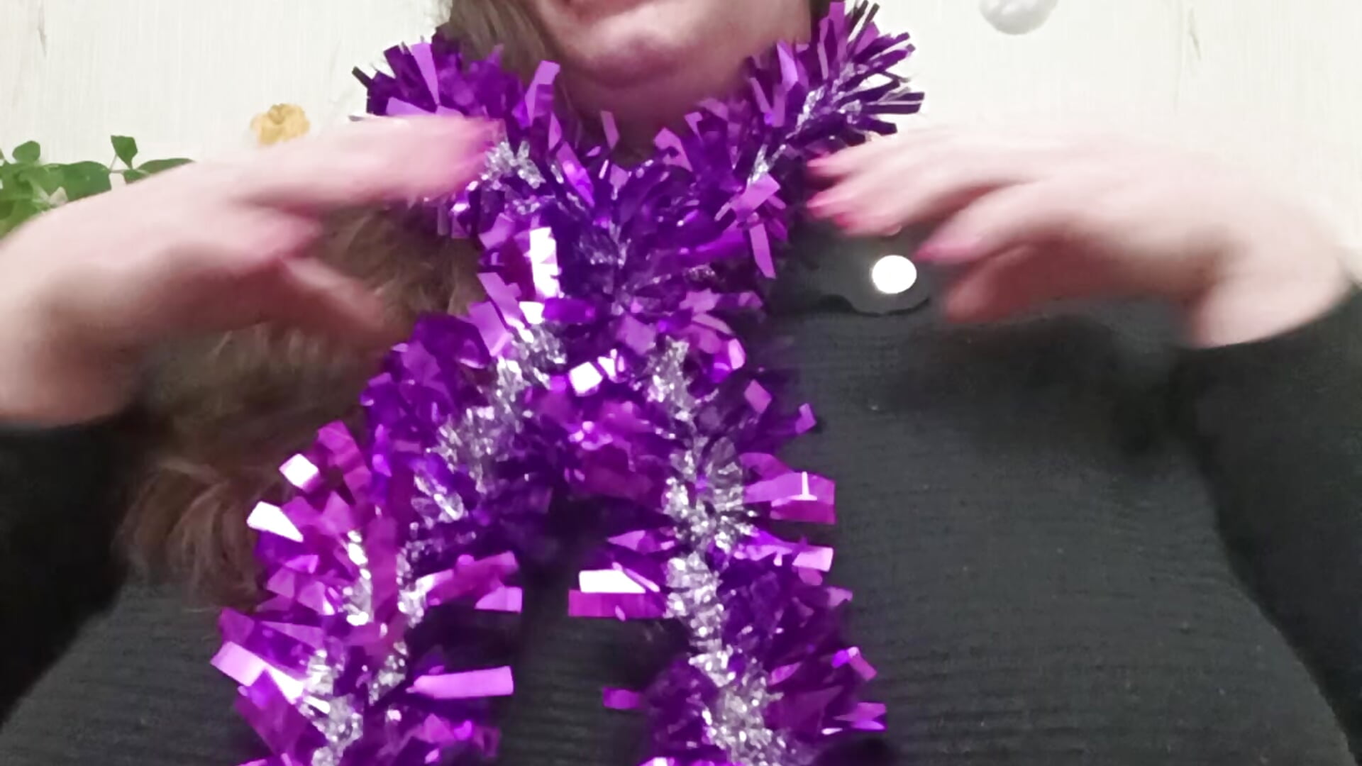 Merry Xmas and Happy New Year 2026 - video di NinaDollBBW modella di cam