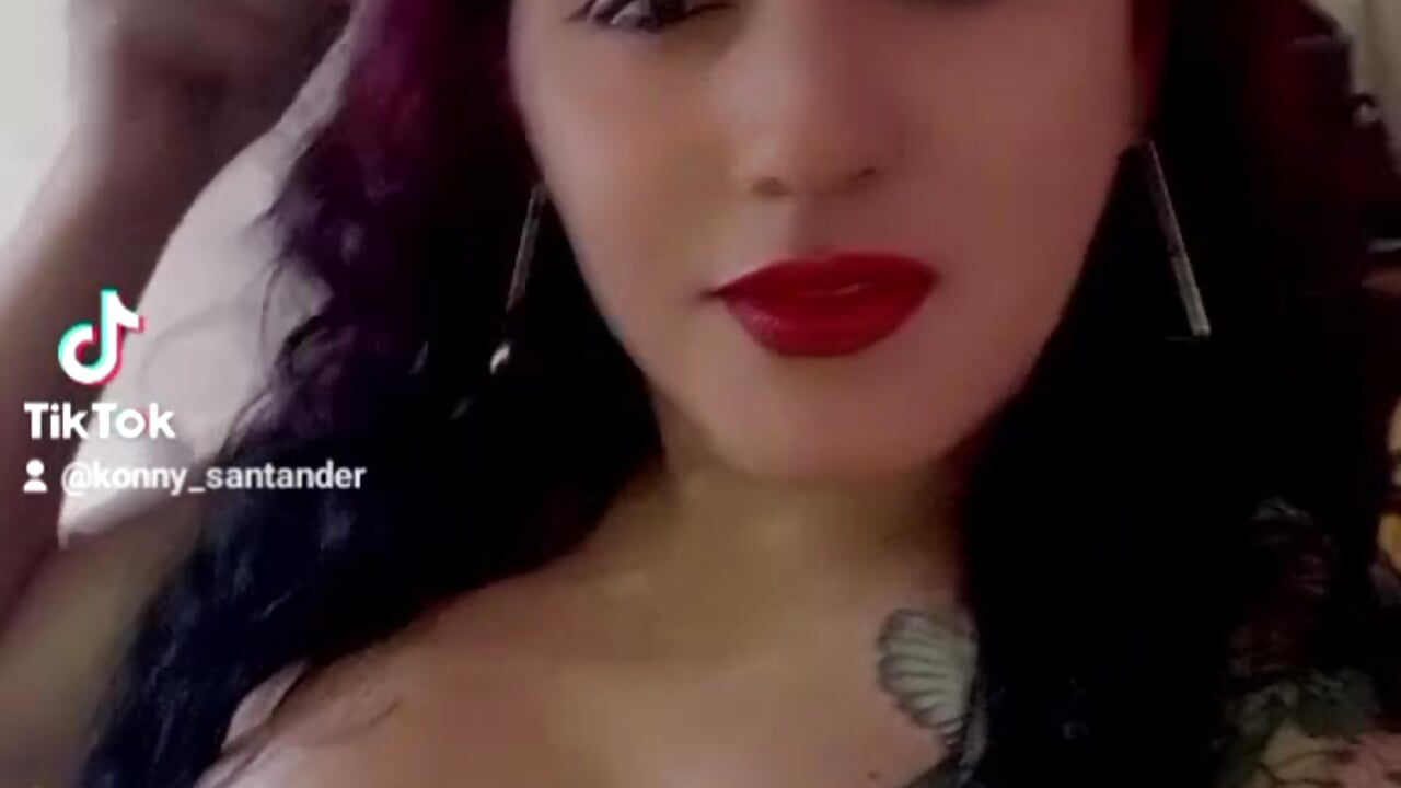 2025-08-12-103643163 - video av Sashaferrari2000 cam-modell