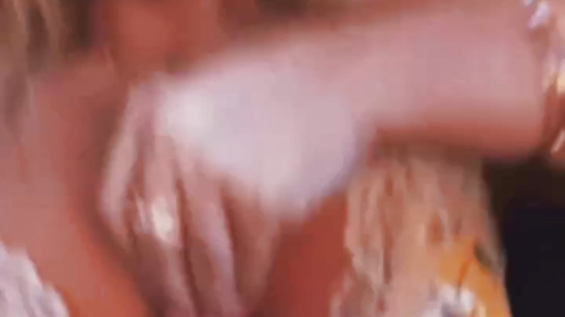 Ice Play - Vídeo de NatashaxoBangs