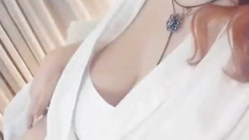 Hello hello - video by Dexy_Red cam model