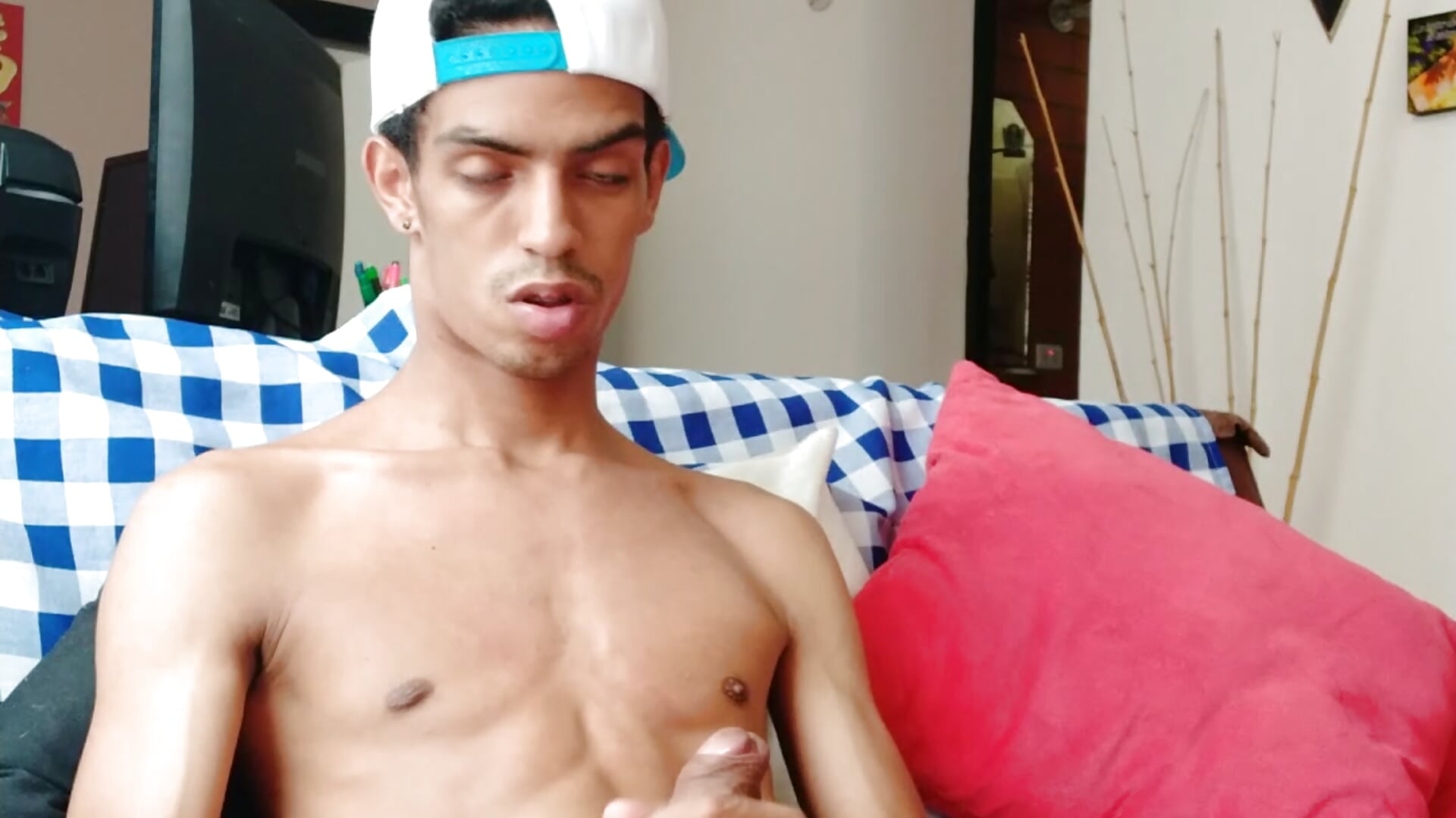 teasing you... but be quiet... my neighbors could hear us ;) - video by Phillip_Smith cam model