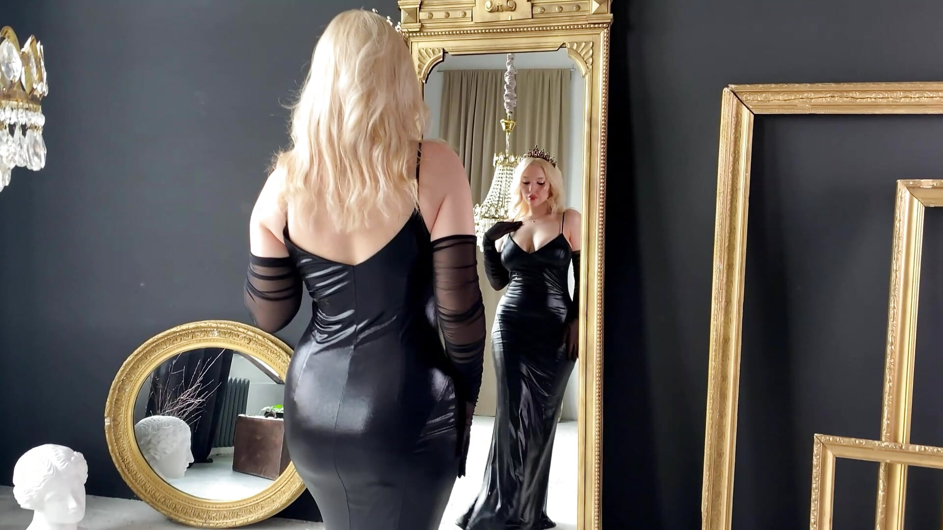 Black Symphony - video by MistressDarsy cam model