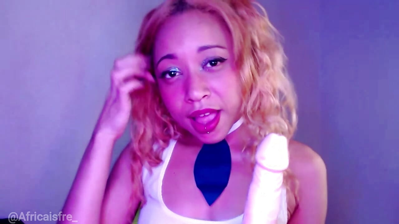 School girl - video của người mẫu cam africag