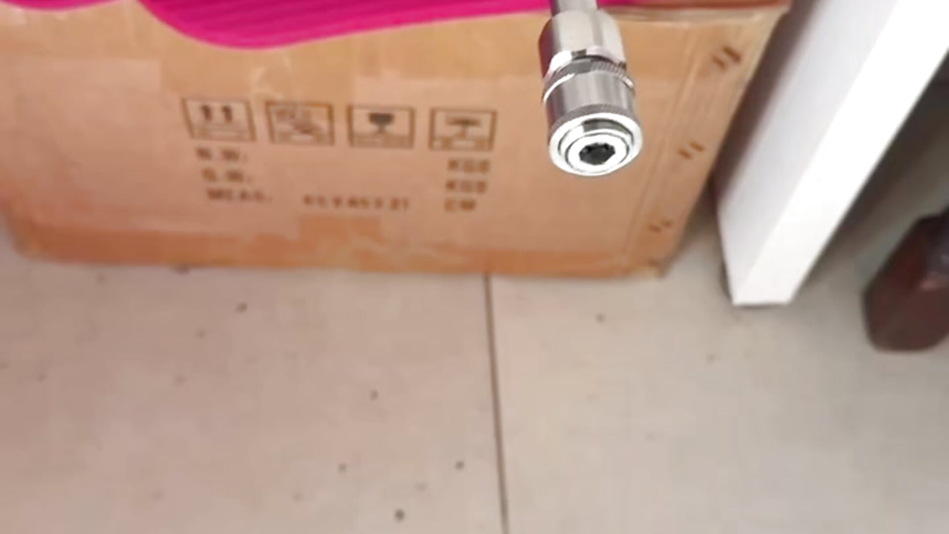 This relentless fuckmachine is already set to destroy me… - vídeo de la modelo de cam kisicaxx