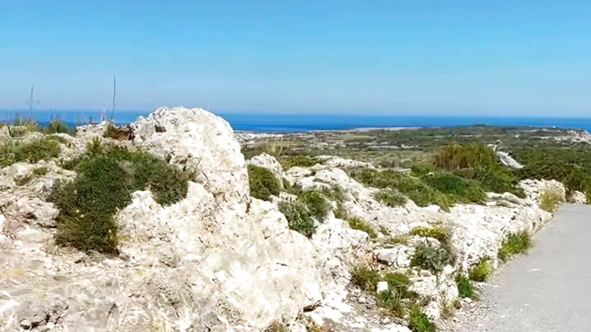 I bet you’d love how they smell and feel after a full day trapped in those shoes - Vídeo de kisicaxx, modelo de vídeos