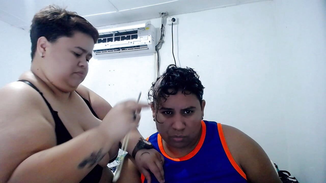complete shave - video by hotlesby4uxxx cam model